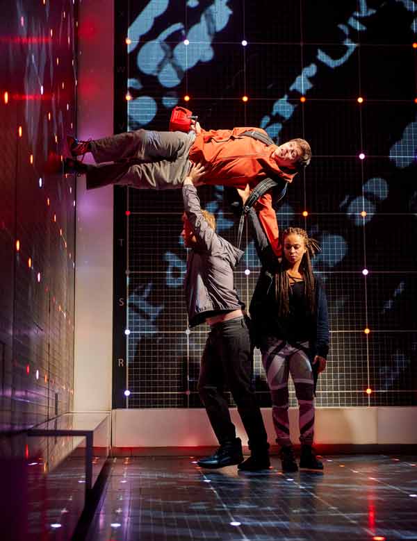 BrinkhoffMögenburgCuriousD2