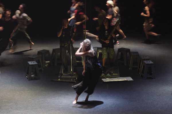 Attractor cr Gus Kemp1