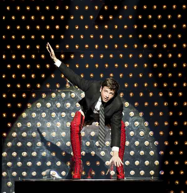 KinkyBootsCreditMatthewMur3