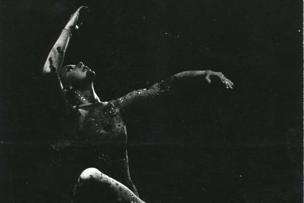 Dancers With Dirty Feet.2.0