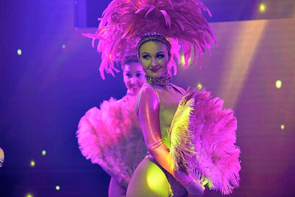 PinkFlamingo La Teaze