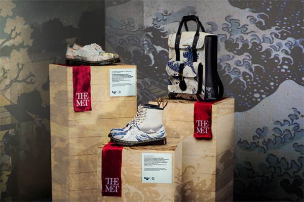 DrMartens Met Swarovski 2