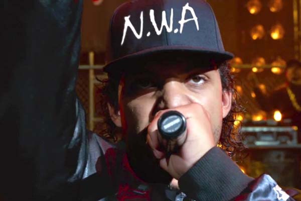 Straight Outta Compton1