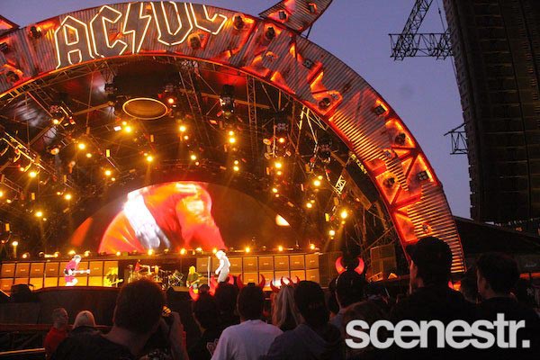 ACDC Live3 15.11