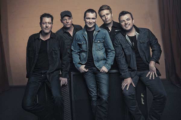 Adam Brand Outlaws.2 04 16