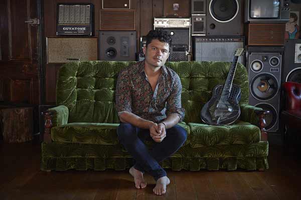 Ash Grunwald.1.10 15