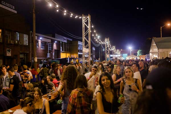 Bad Friday Crowd 2017