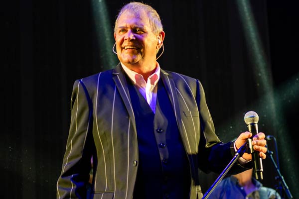 John Farnham credit Ian Laidlaw