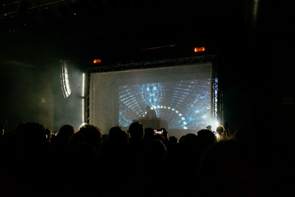 Flying-Lotus-Live-3