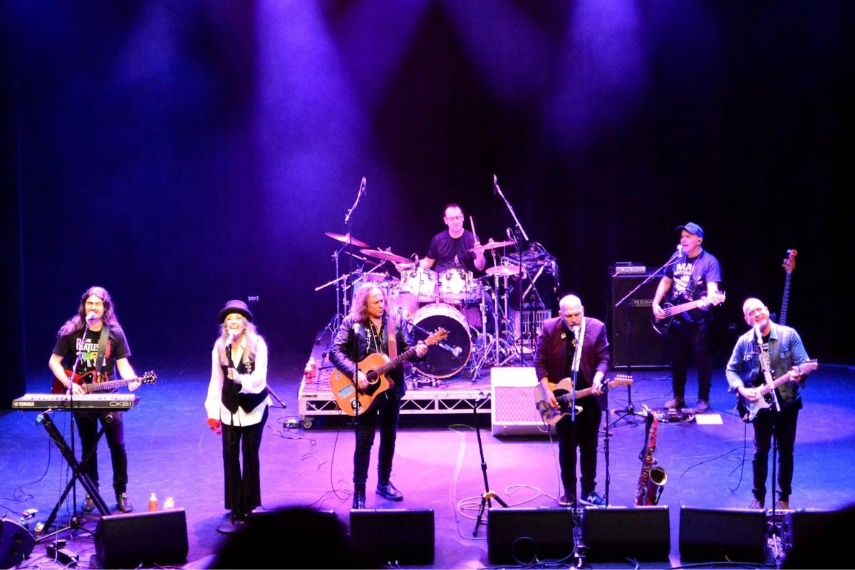 The Fabulous Caprettos.2