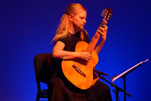 Karin Schaupp16.02.1