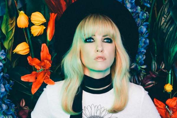 Ladyhawke.2 05 16