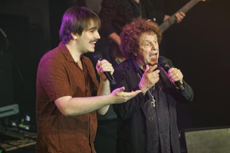 Leo Sayer.9