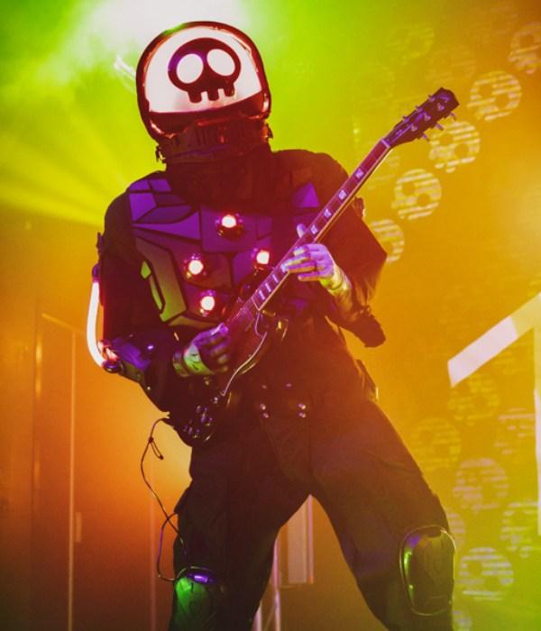 The Living Tombstone.4