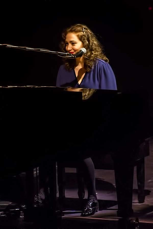 Regina-Spektor-3