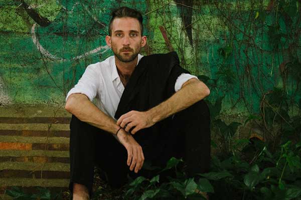 Travis Jenkins.2 04 16