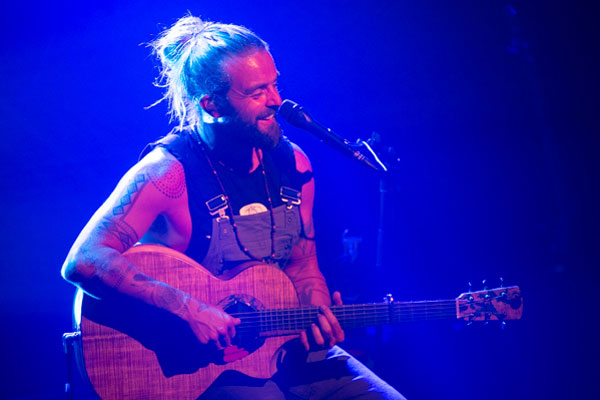 Xavier Rudd.4
